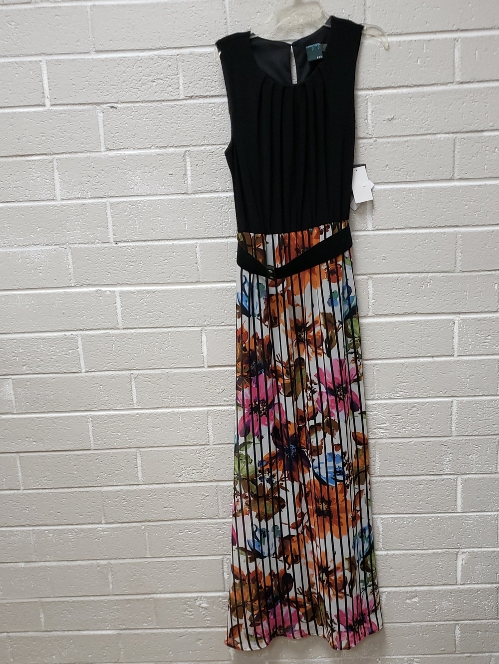Gabby Skye Black Maxi Dress